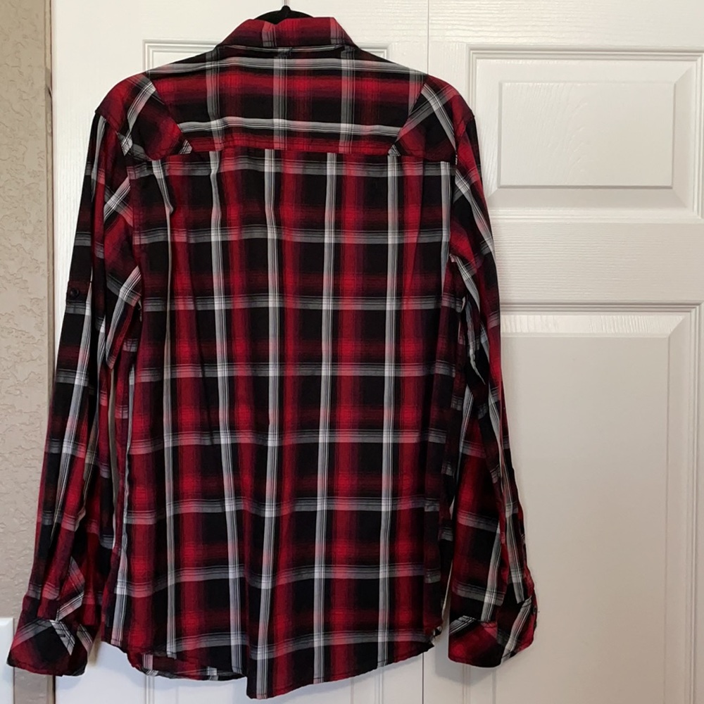 Helix button down shirt. - Picture 3 of 3